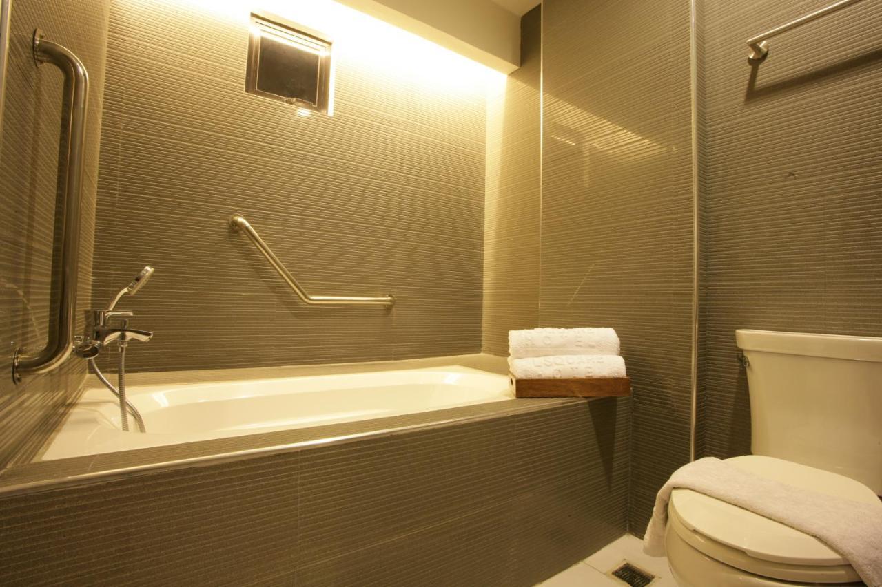 L Square Hotel Tarlac City Экстерьер фото