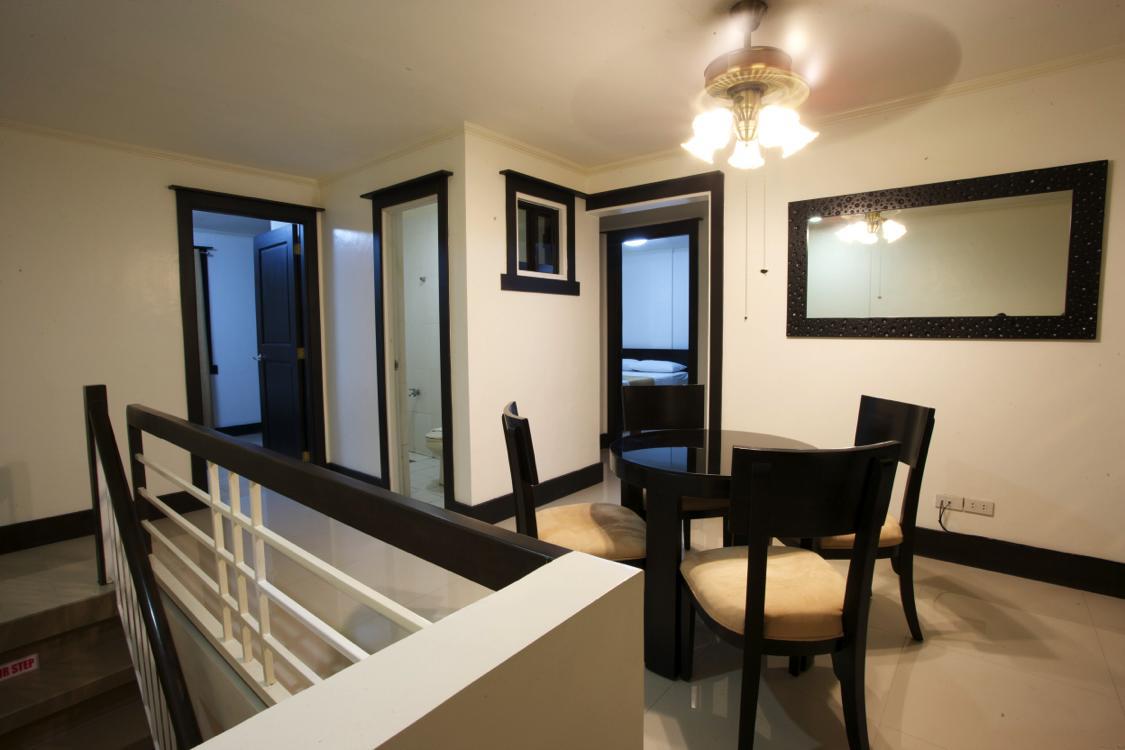 L Square Hotel Tarlac City Экстерьер фото