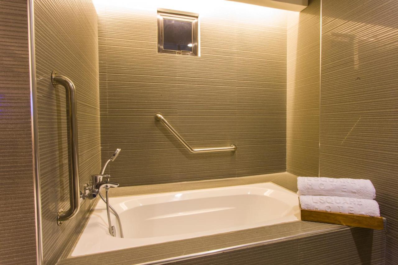 L Square Hotel Tarlac City Экстерьер фото